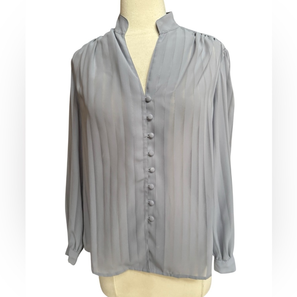 1970s 100% Polyester Semi-Sheer V-Neck‎ Button Down Blouse